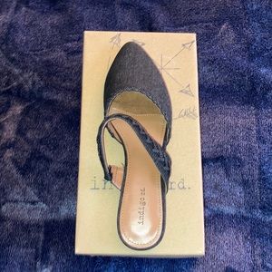BRAND NEW Indigo Rd Women’s Flat